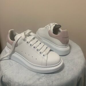 Alexander McQueen Women’s Sneaker White/Patchouli